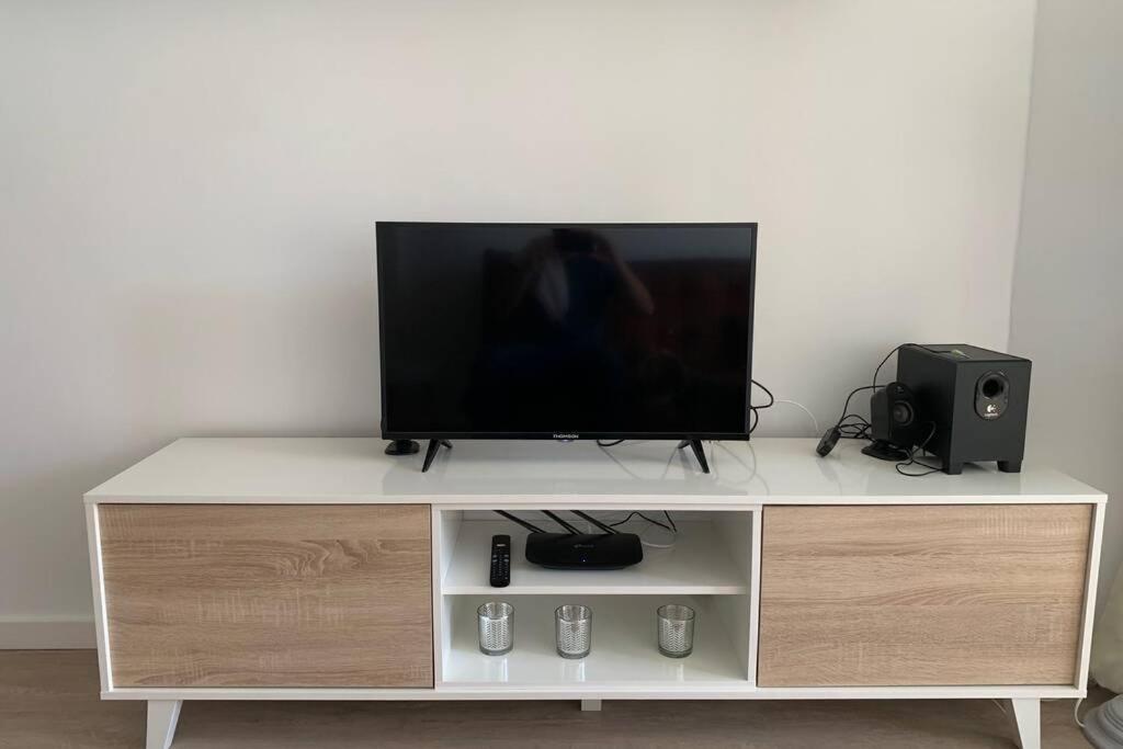 Apartamento Frente Al Mar, Recien Renovado, 1 Hab 1 Bano Кампелло Экстерьер фото